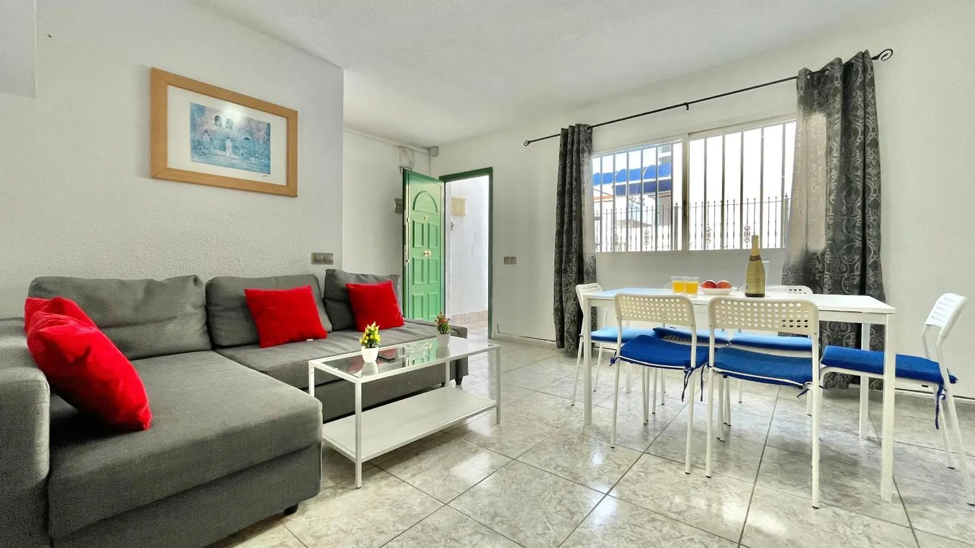 Relax Beach House Puerto de Santiago  Spain